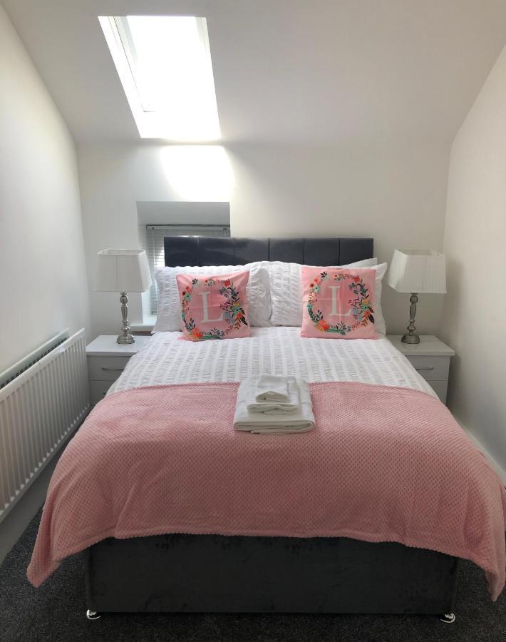 Ballycastle Town Centre Studio Apartment Exterior foto